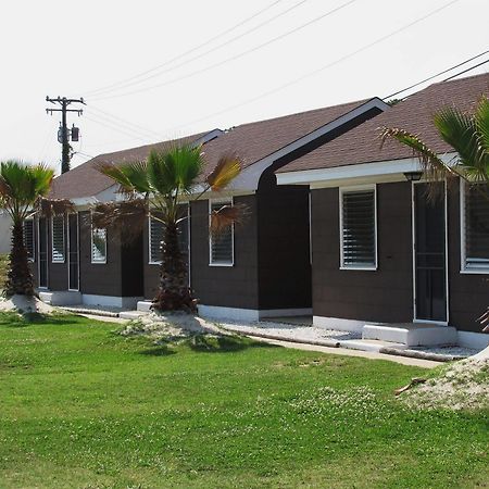 Snug Harbor Marina And Hotel Chincoteague Exterior foto